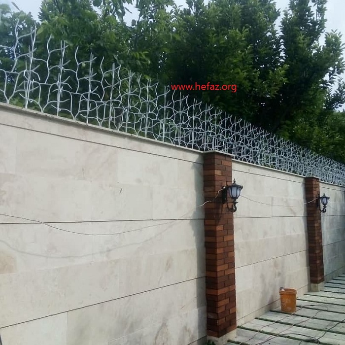 بهترین حفاظ روی دیوار