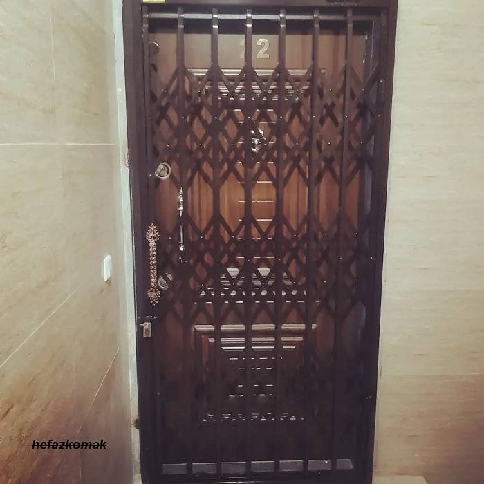 درب آکاردئونی