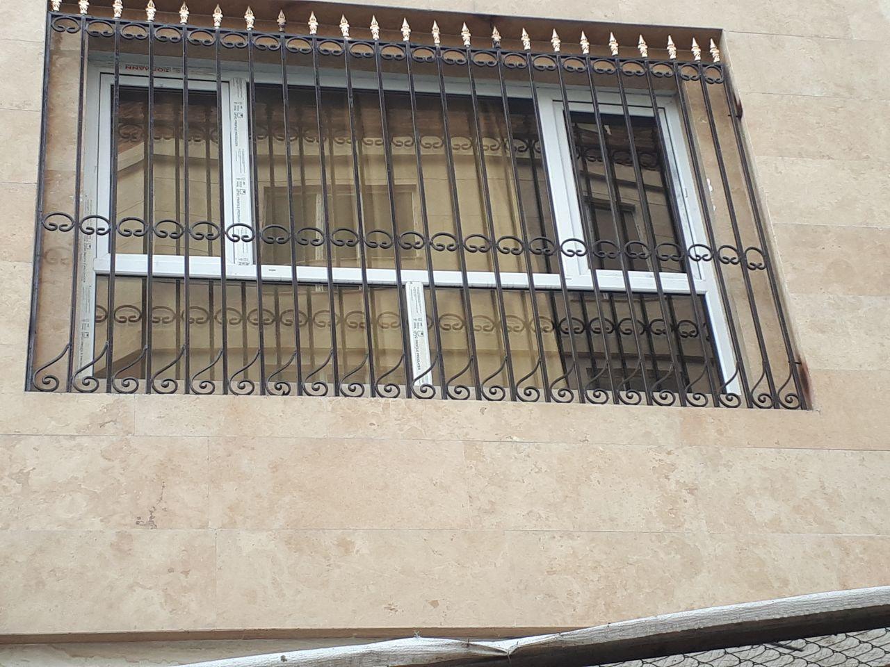 حفاظ پنجره میله ای فولادی
