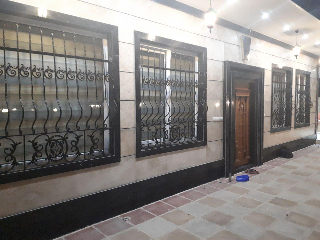 حفاظ پنجره و بالکن خانه