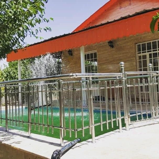 تاثیر نرده استیل در دکوراسیون ساختمان