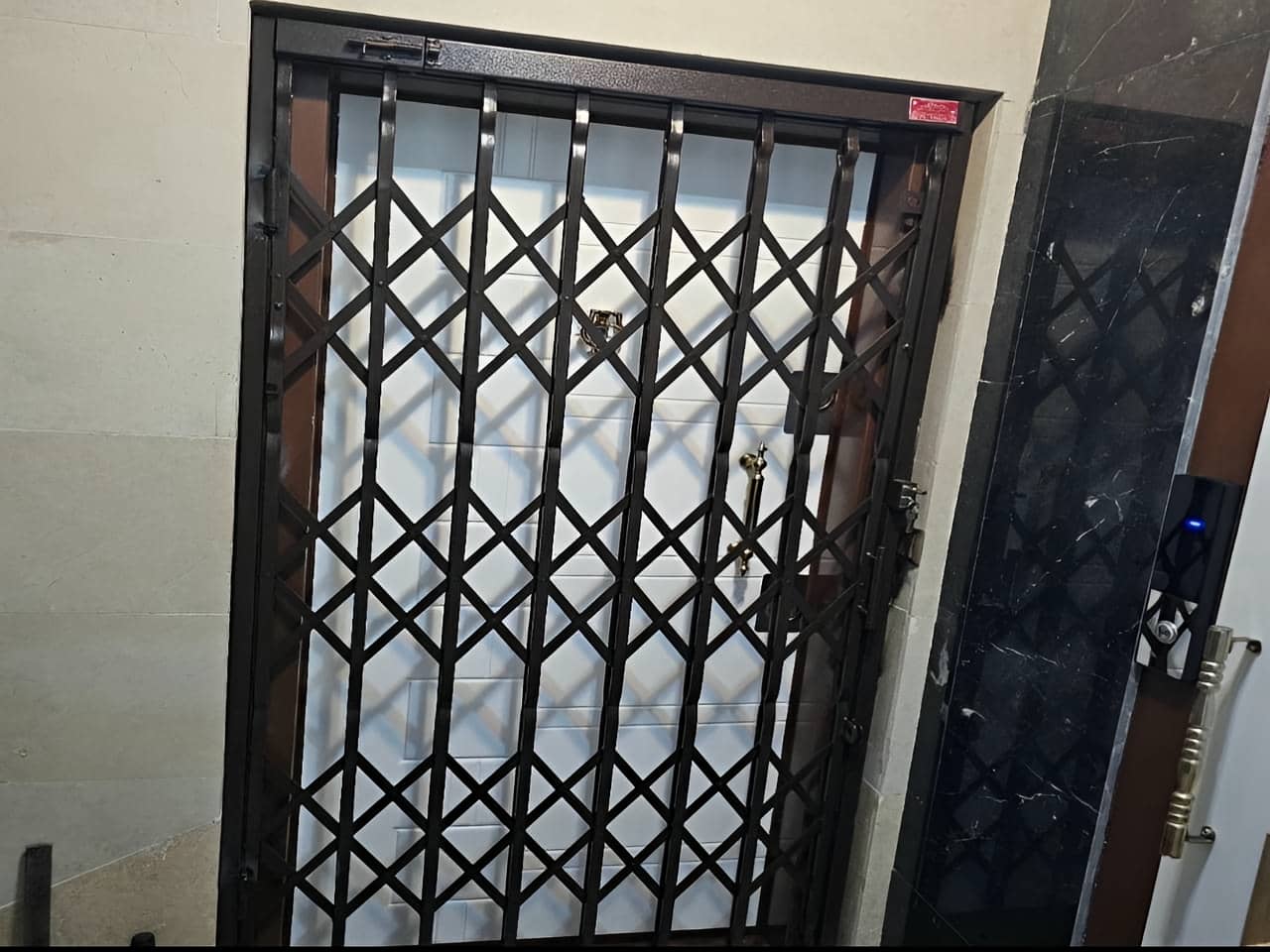 درب آکاردئونی | حفاظ کمک درب آکاردئونی