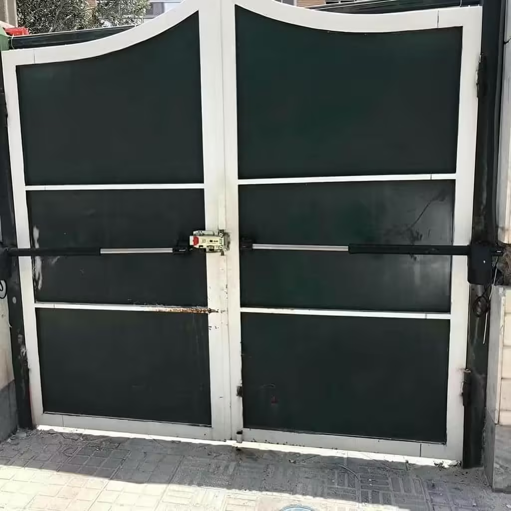 جک برقی ورودی حیاط