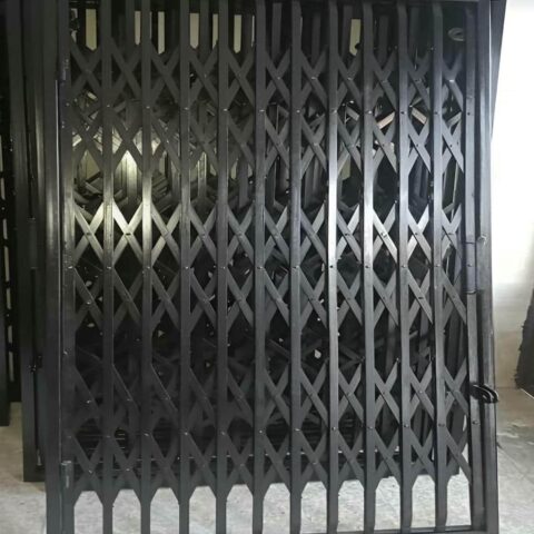 accordion-door-protection-apartment-ab محصولات درب آکاردئونی