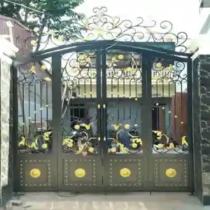 مدل های جدید درب فلزی ورودی ویلا لوکس