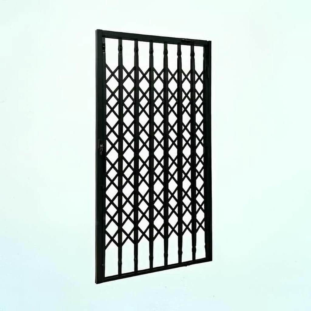 حفاظ آکاردئونی تمام گل دوبل چهار جداره تسمه ۲.۵ پرچ مخفی – 4 ریل بلبرینگی درب آکاردئونی