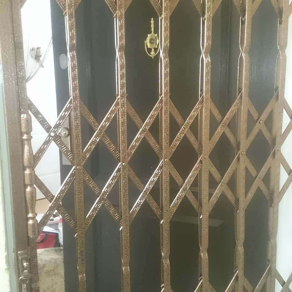 نصب حفاظ آکاردئونی