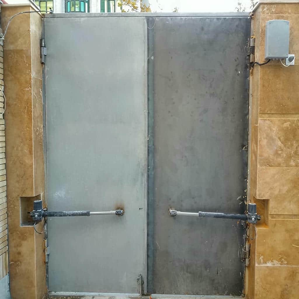 جک درب پارکینگ در قشم