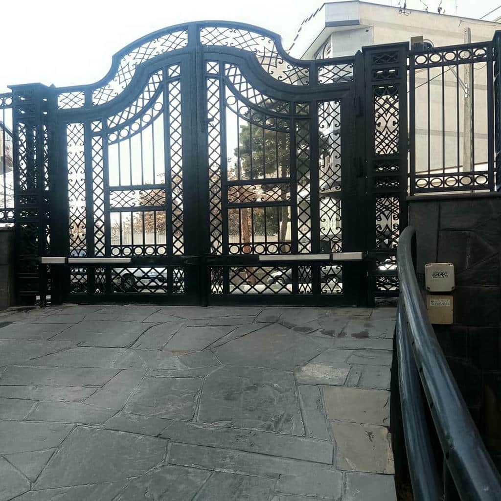 جک درب پارکینگ در یزد