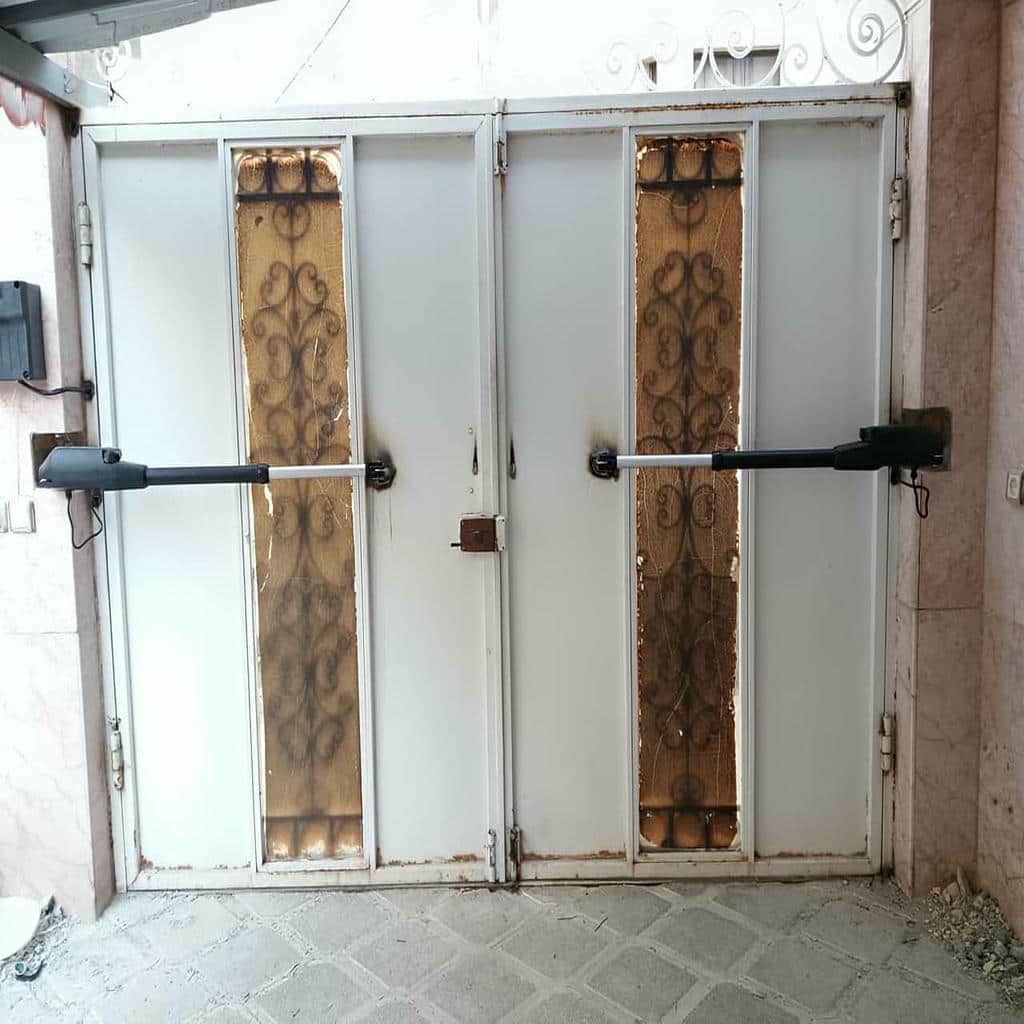 جک درب پارکینگ در سیرجان