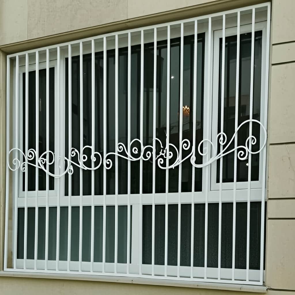 خرید حفاظ پنجره مدل فرفورژه در سمنان