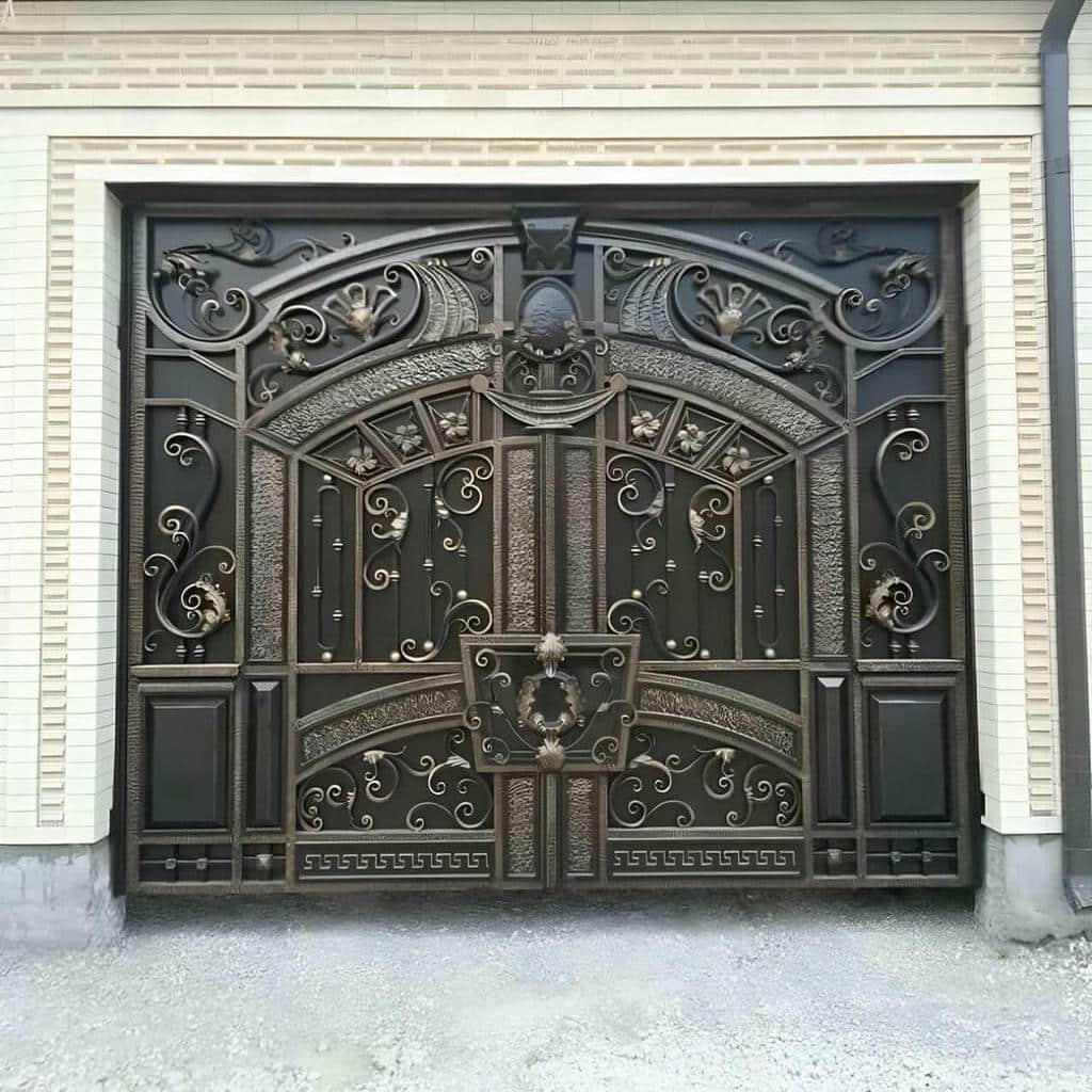 مقایسه درب حیاط در استان گلستان