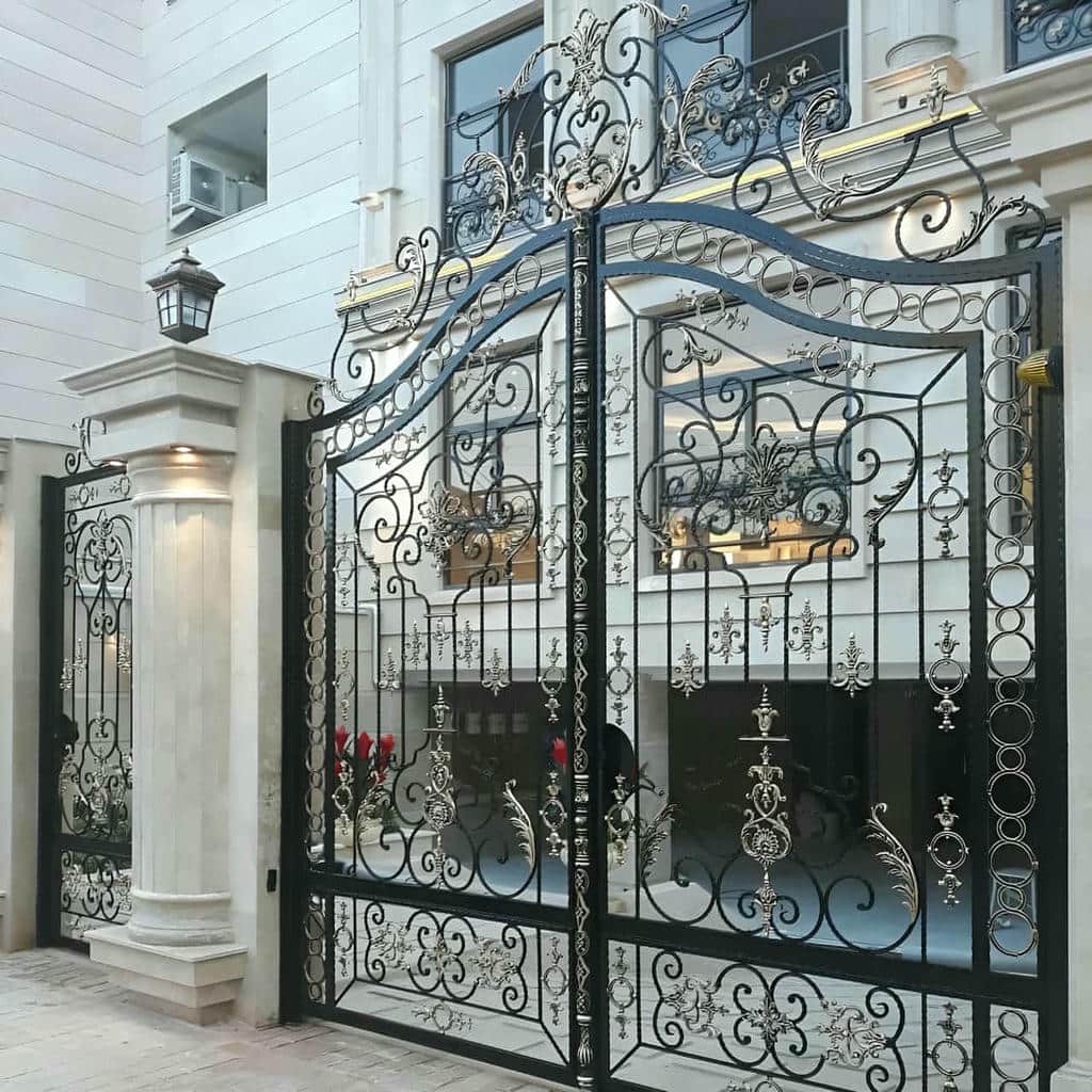 درب حیاط در پرند