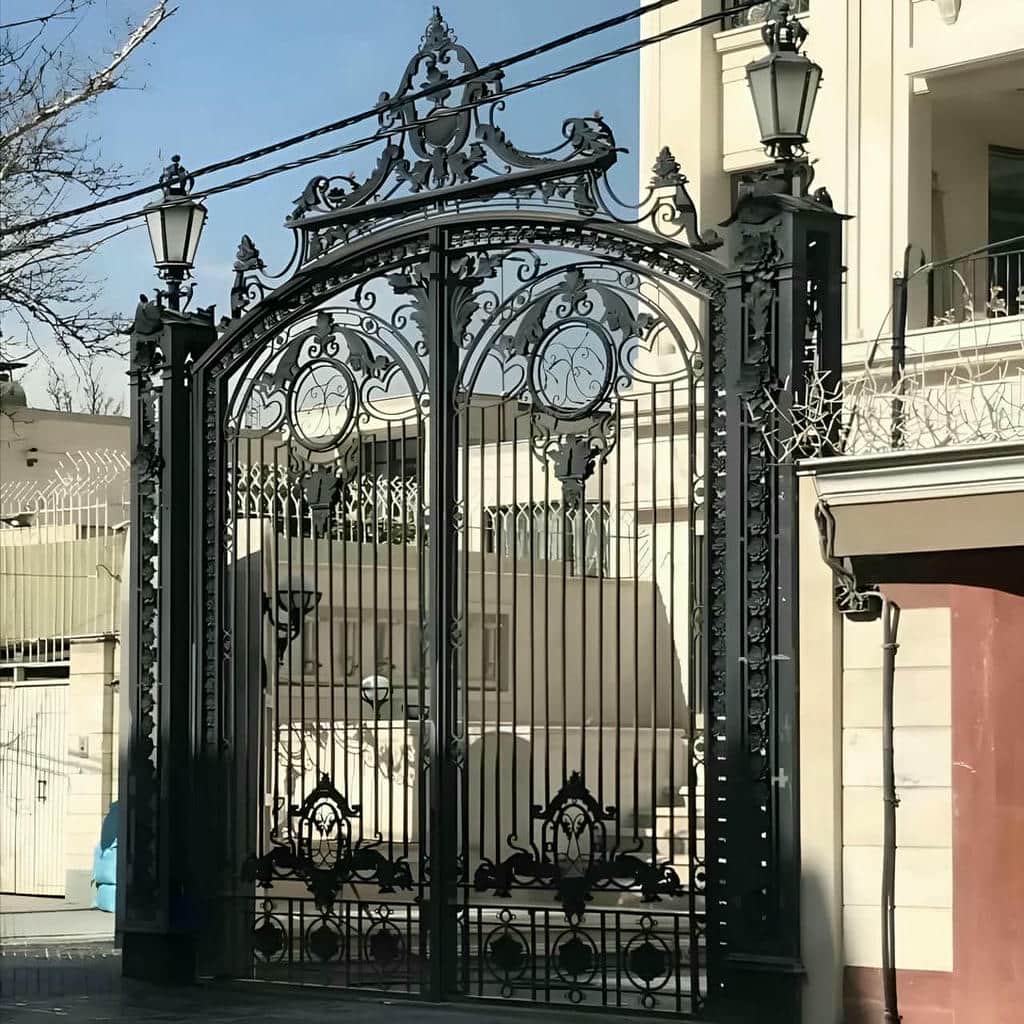 فروش درب حیاط پروفیل سنگین در اندیشه
