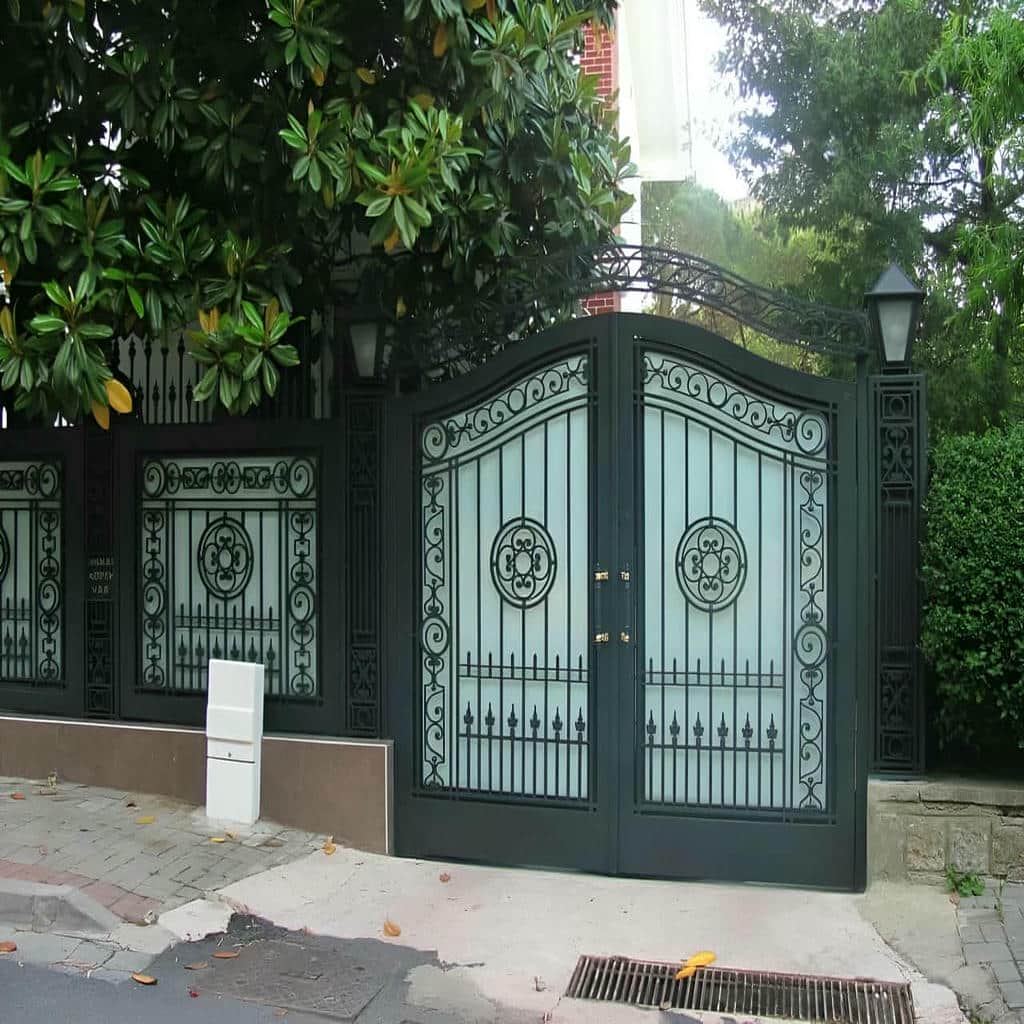 فروش درب حیاط یراق مقاوم در نظرآباد