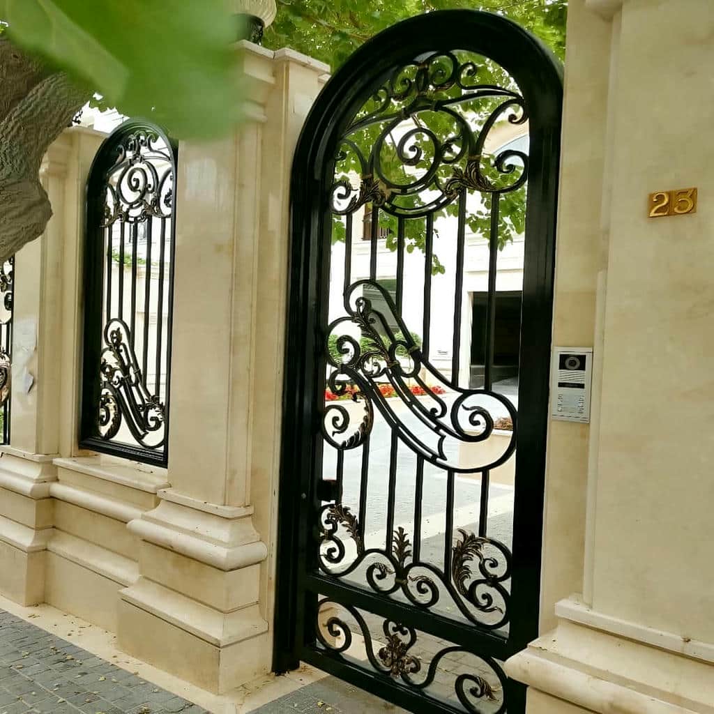 مشخصات درب حیاط در محمودآباد