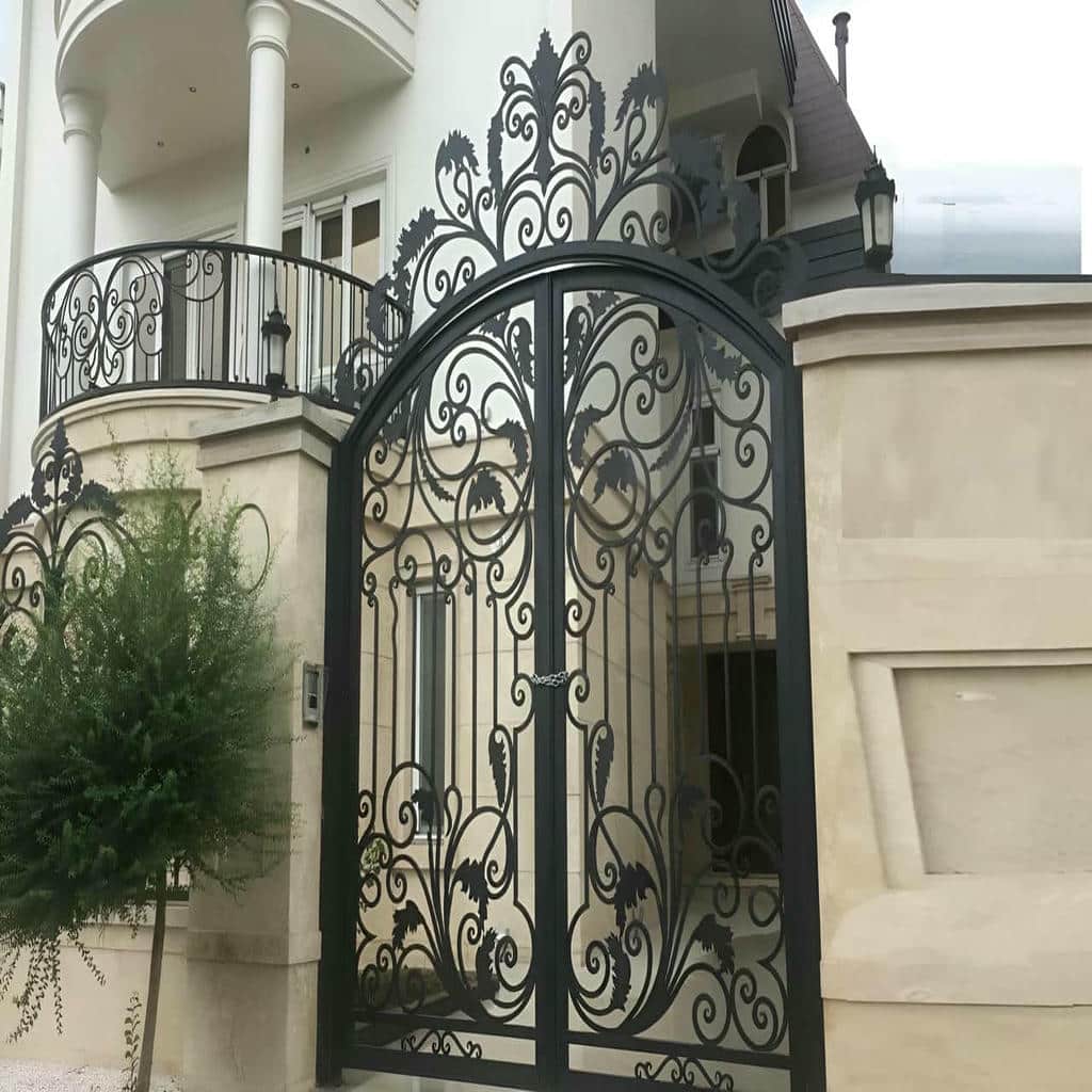 درب حیاط خرم آباد