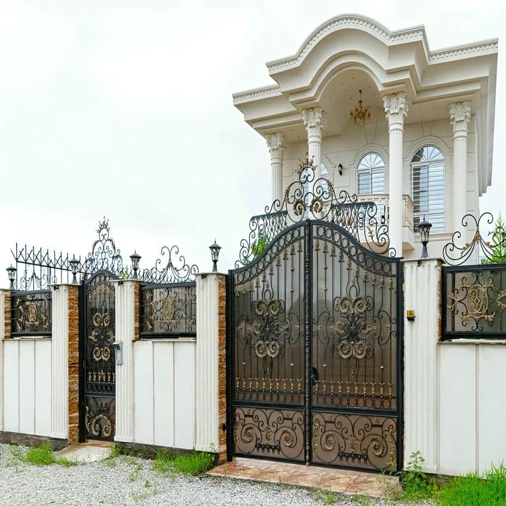 مشخصات درب حیاط در اهواز