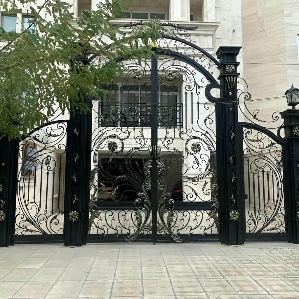خرید درب حیاط فرفورژه در مهرشهر کرج