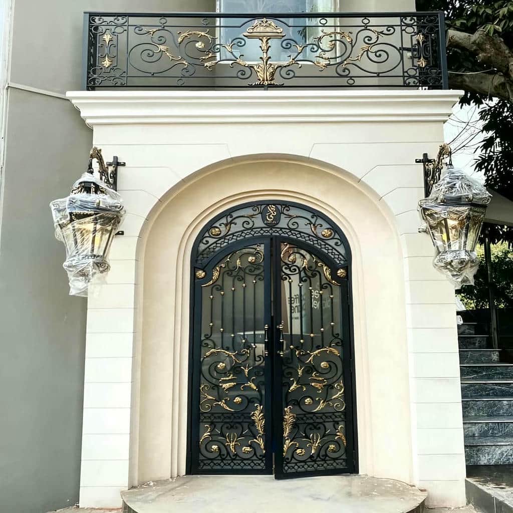 درب حیاط رفسنجان