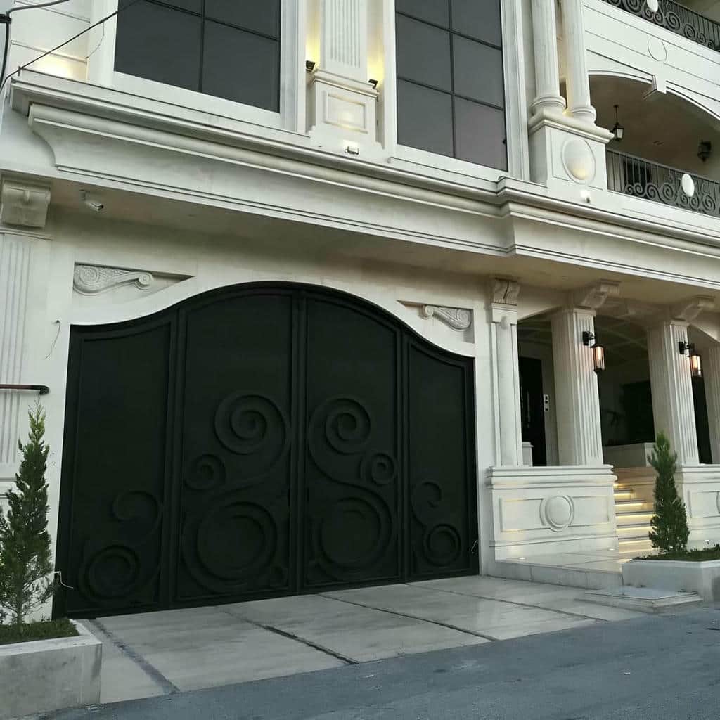 خرید درب حیاط ساده در قشم