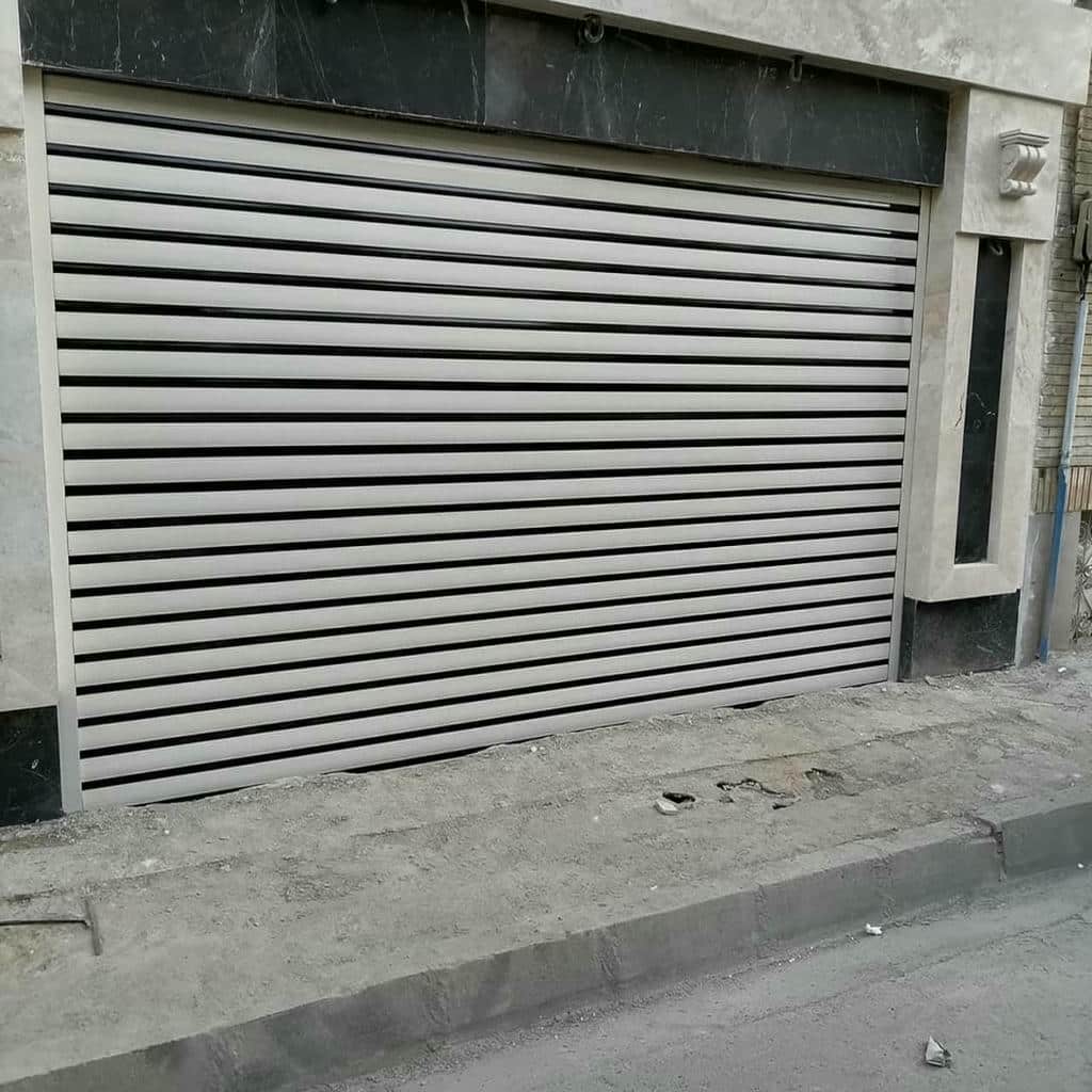 مقایسه کرکره برقی در بندرعباس
