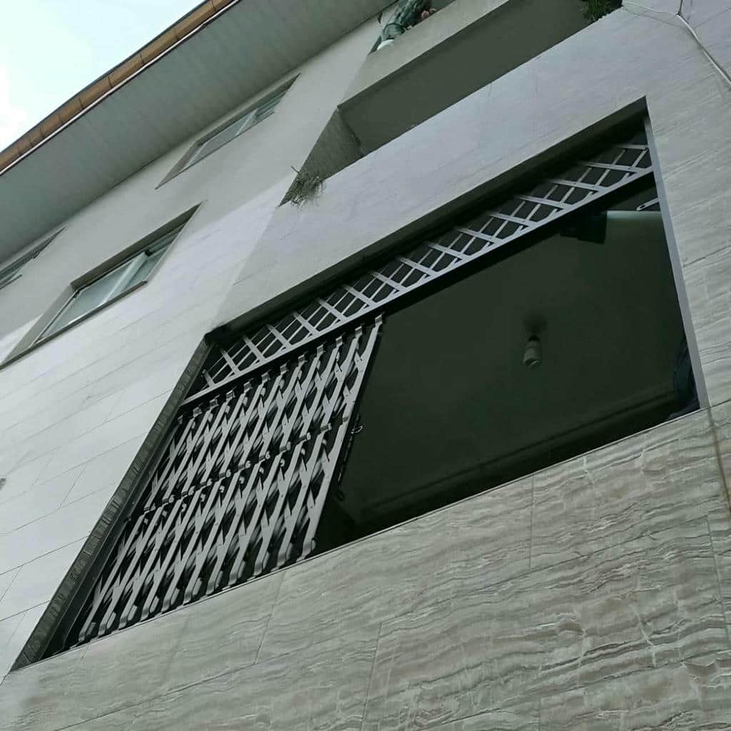 خرید درب آکاردئونی چهار گل در نسیم شهر