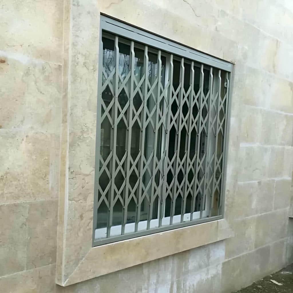 مشخصات درب آکاردئونی فلزی در بندر بوشهر