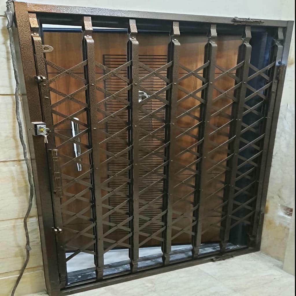 خرید درب آکاردئونی مدل در گرگان