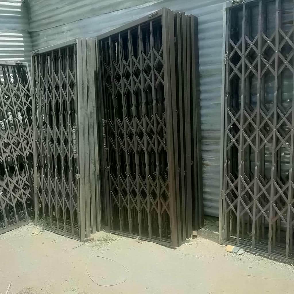 مشخصات درب آکاردئونی در اصفهان