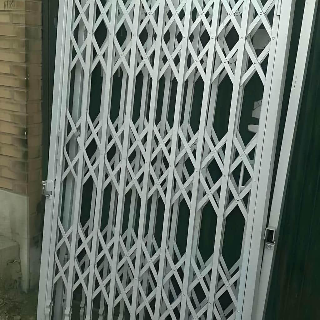 خرید درب آکاردئونی نصب در مریوان
