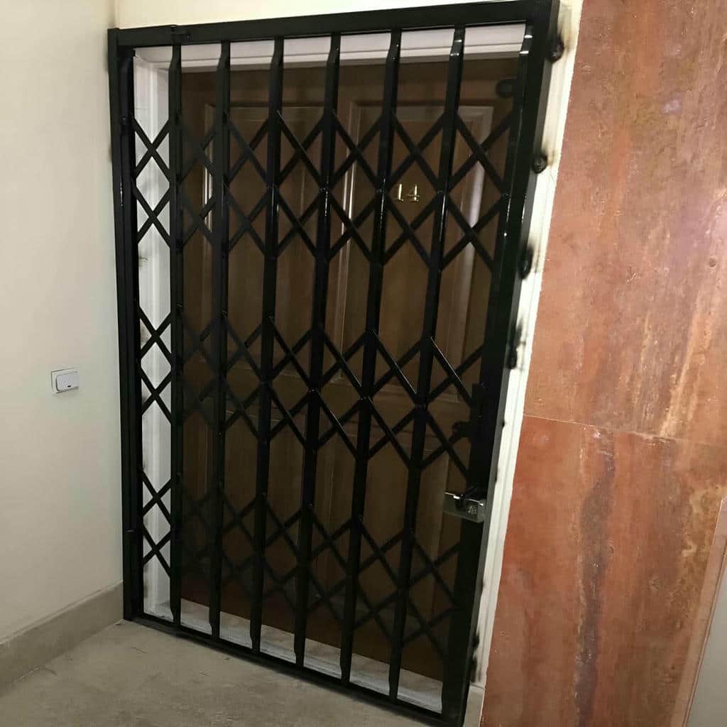نصب درب آکاردئونی اداری در اشتهارد