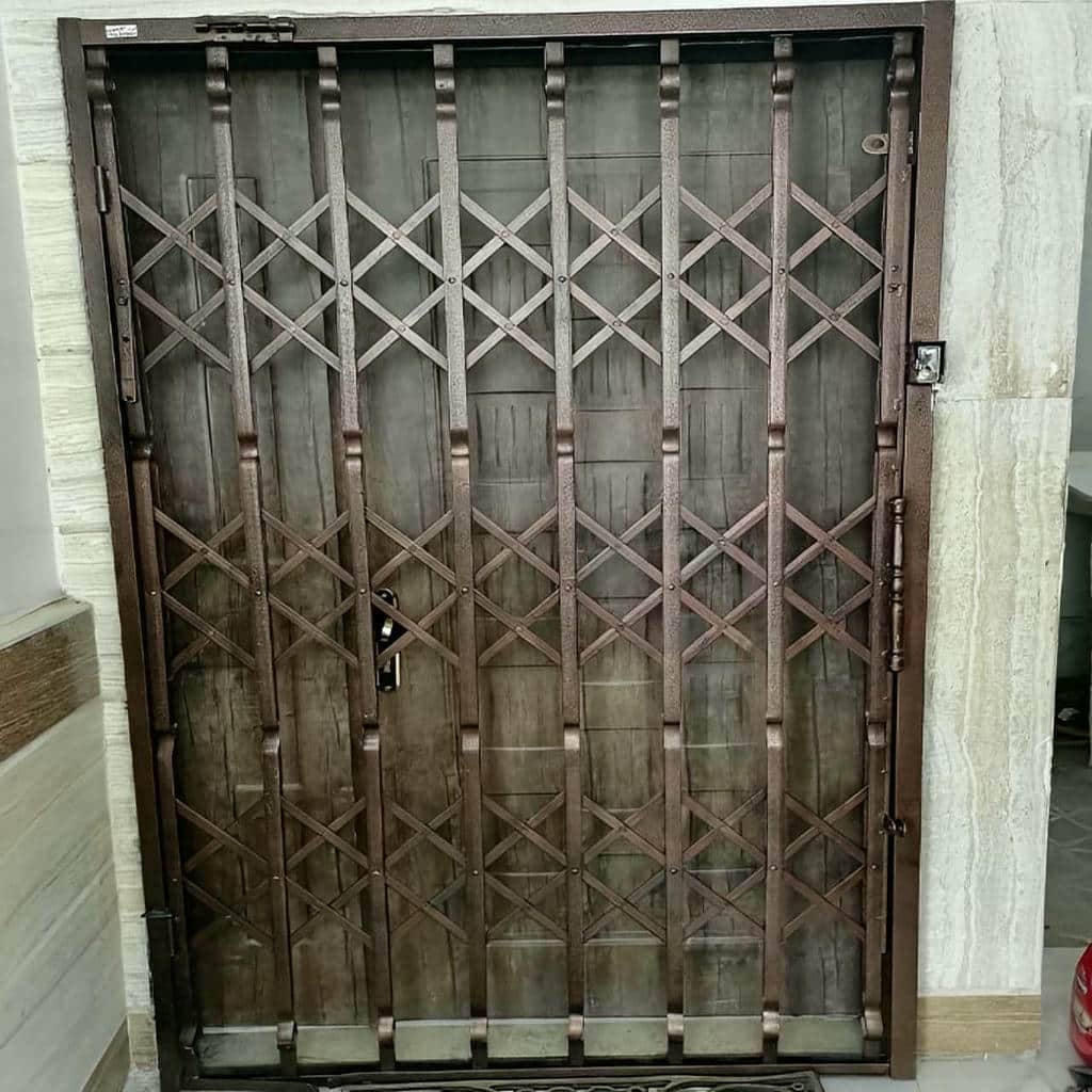 خرید درب آکاردئونی چهار گل در کیش