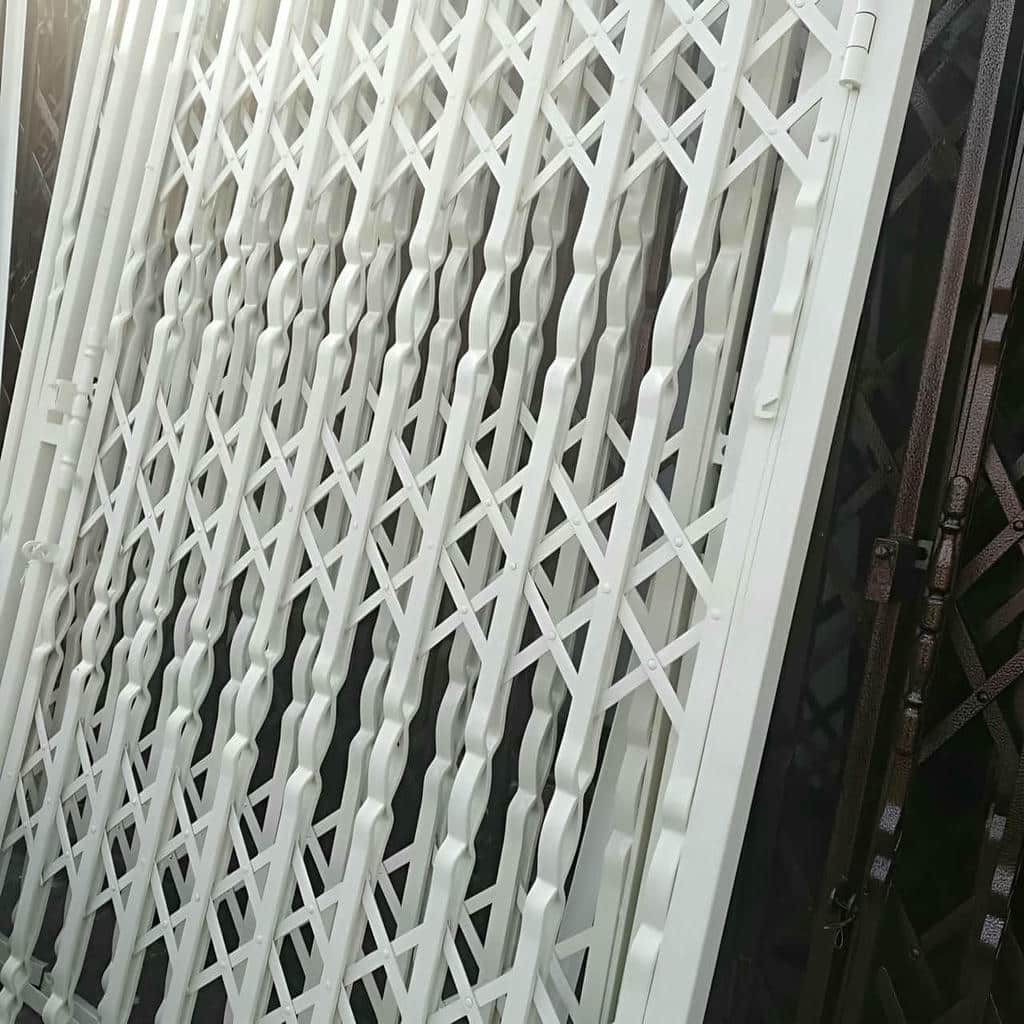 ارزیابی درب آکاردئونی فلزی در ساری