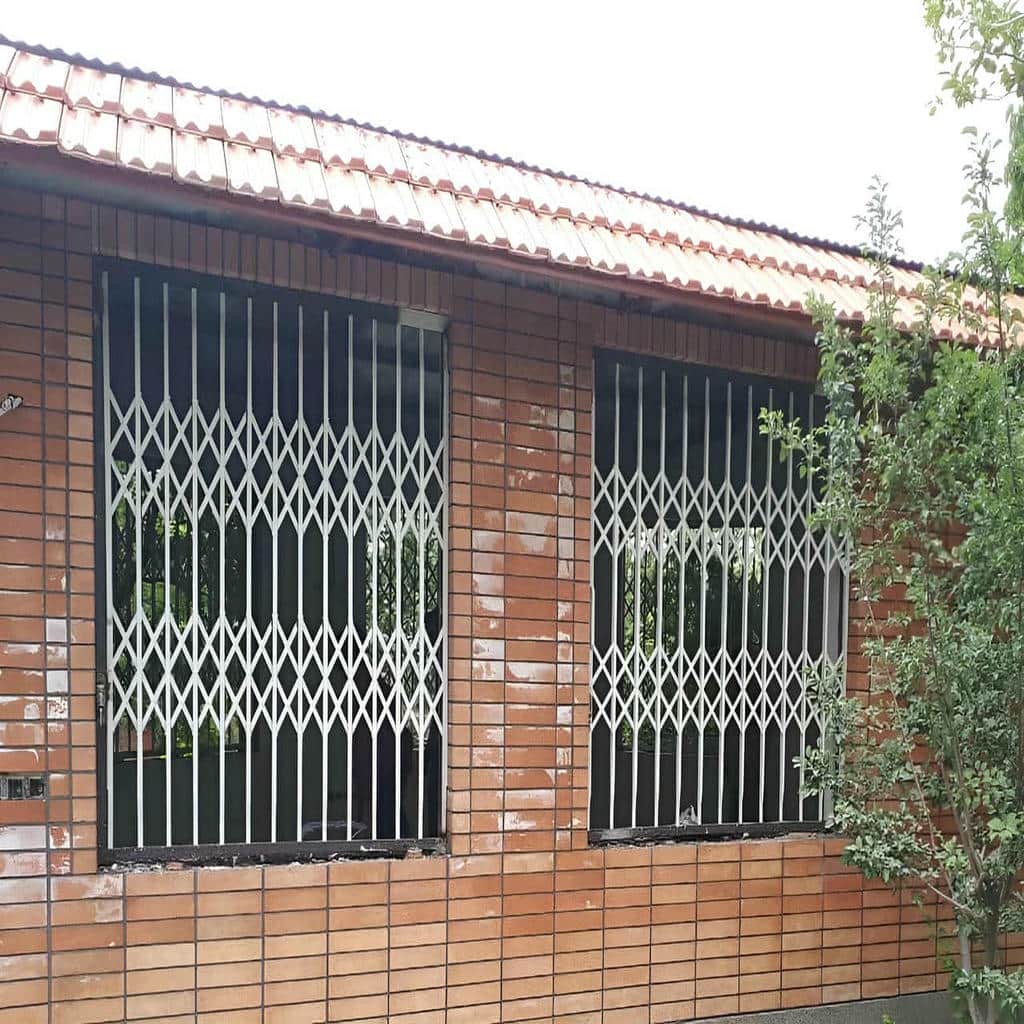 درب آکاردئونی فلزی در استان خوزستان