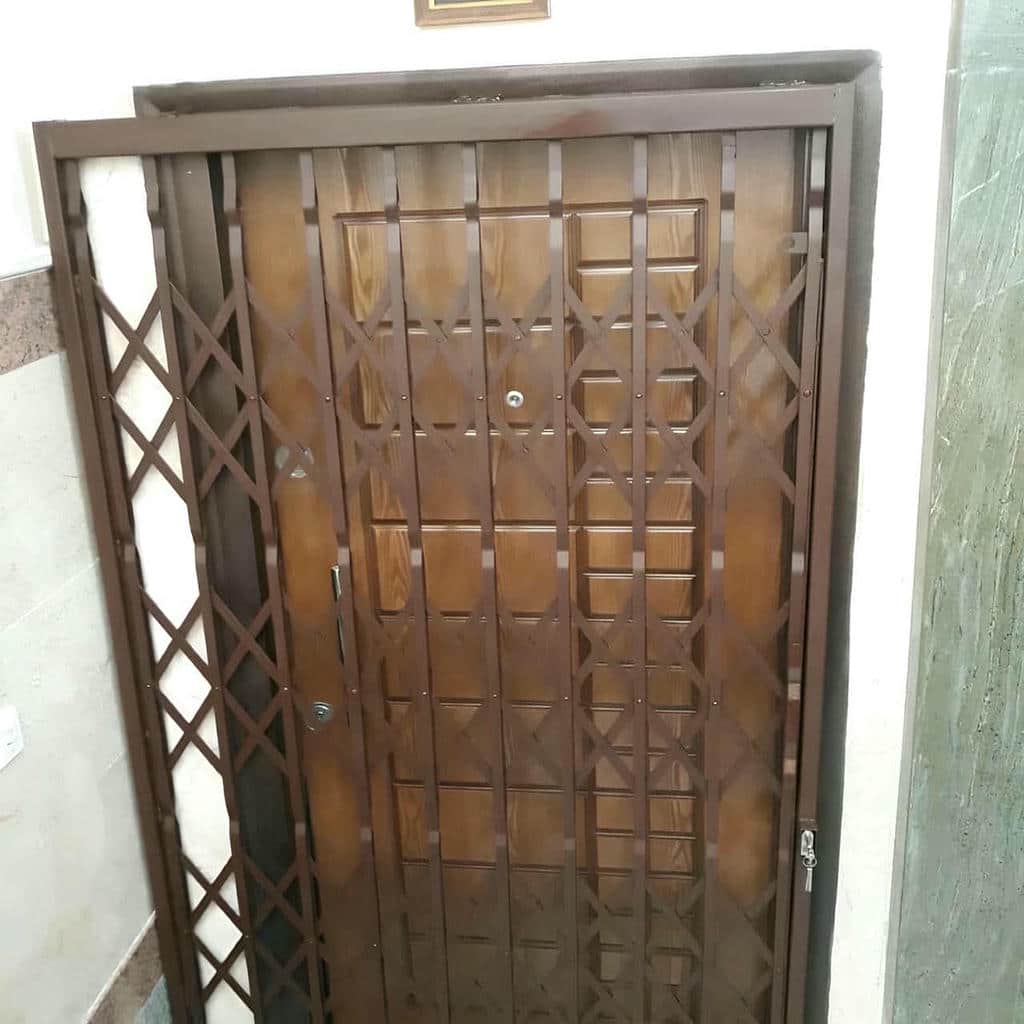 نصب درب آکاردئونی پوشش در کرج