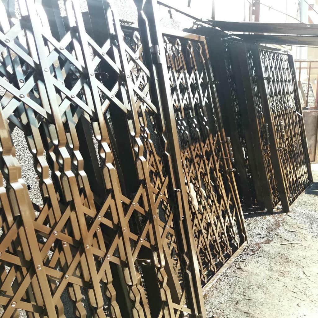 قیمت درب آکاردئونی سفارشی در اندیشه