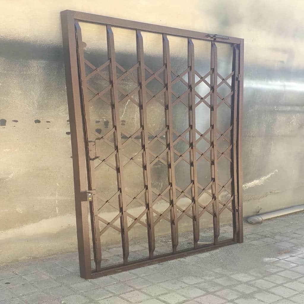 درب آکاردئونی فلزی در تبریز