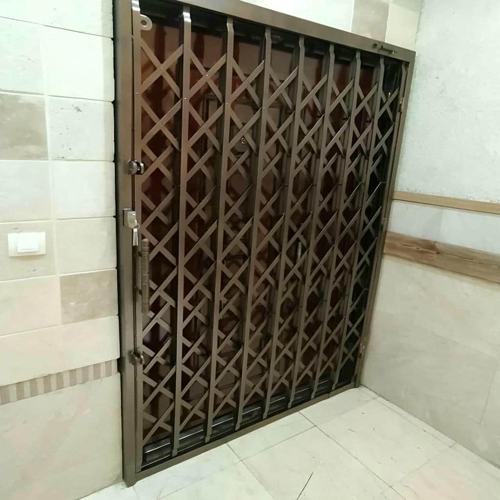 نصب درب آکاردئونی مسکونی در نسیم شهر