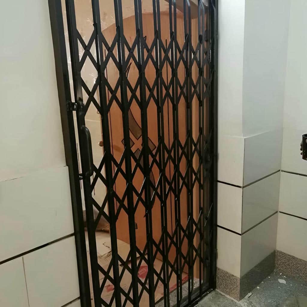 خرید درب آکاردئونی مدل در شهرکرد