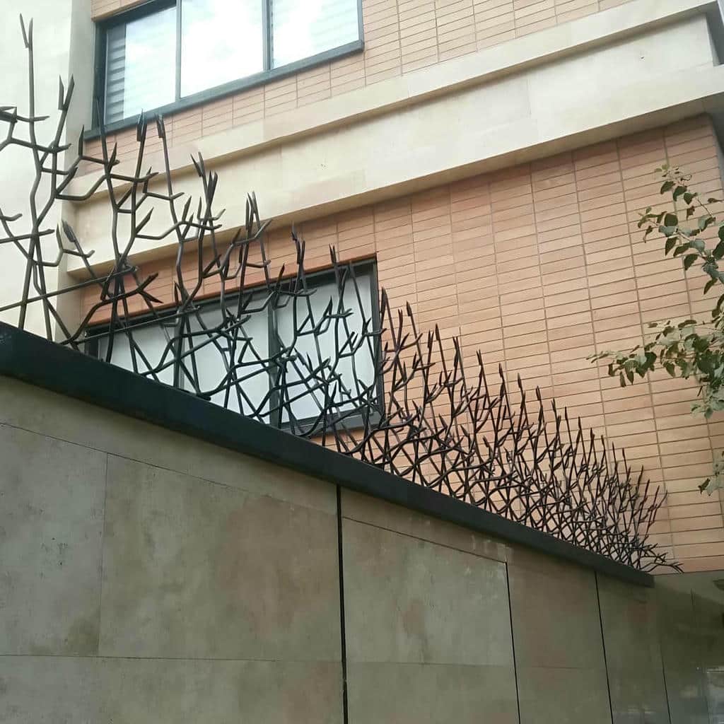 جزئیات حفاظ شاخ گوزنی در گنبدکاووس