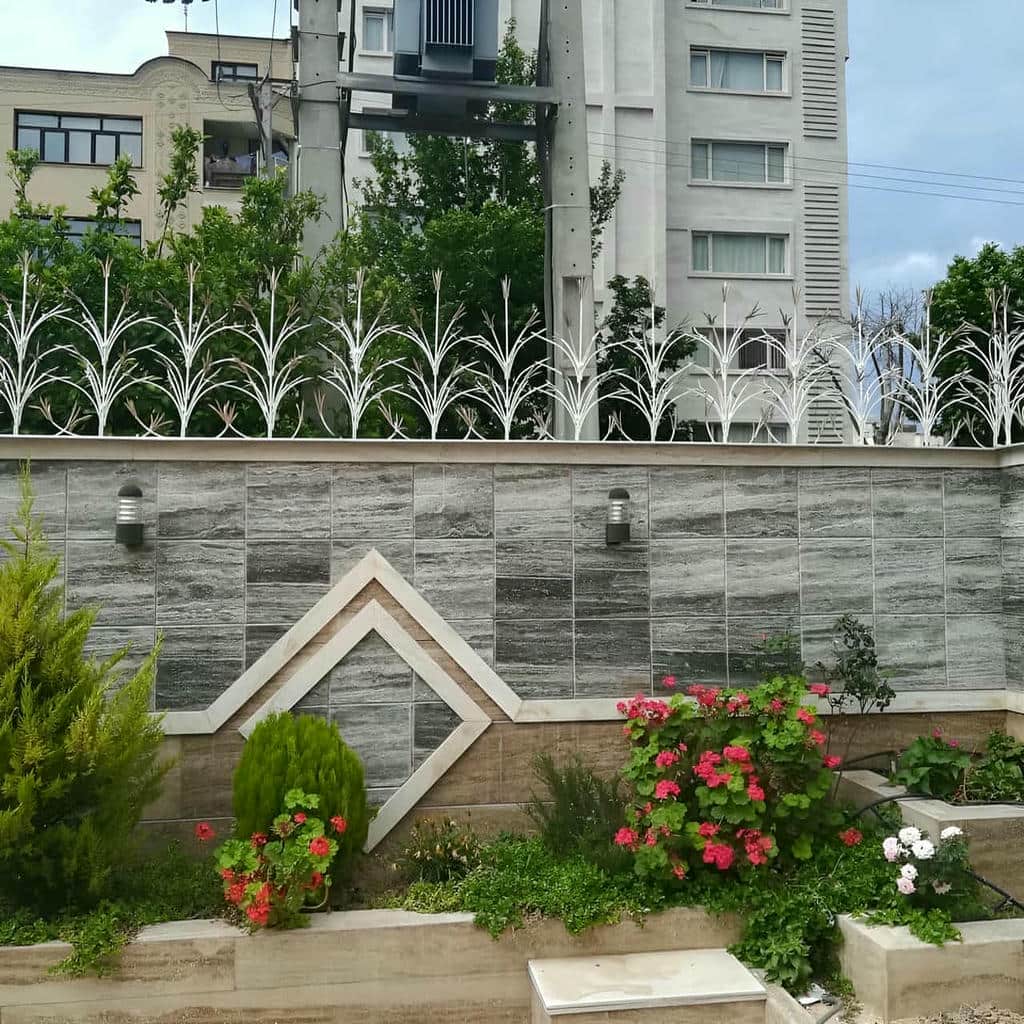 مشخصات حفاظ شاخ گوزنی در تبریز