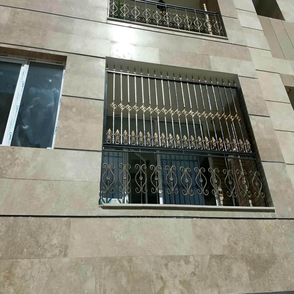 حفاظ پنجره در سیرجان