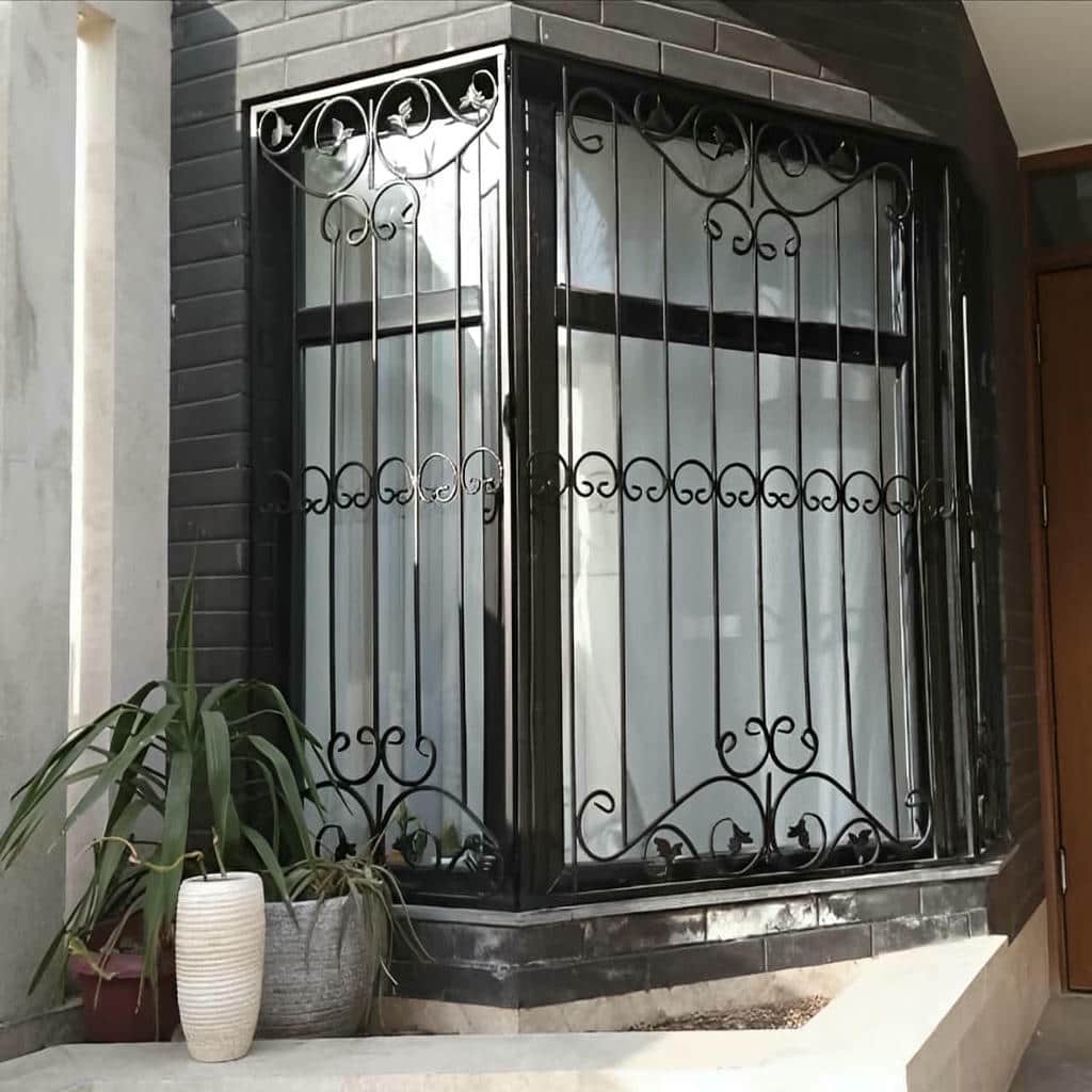توضیحات حفاظ پنجره در نیشابور