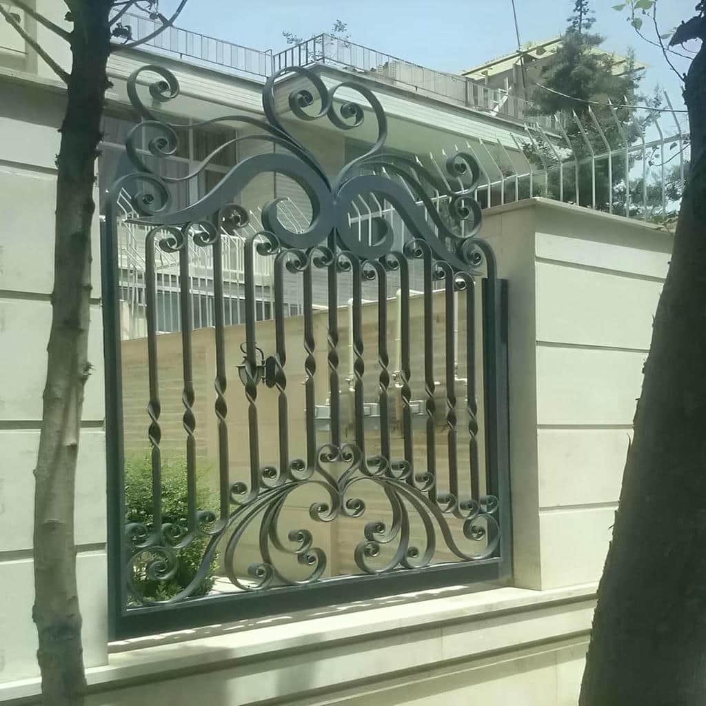 حفاظ پنجره در فیروزکوه