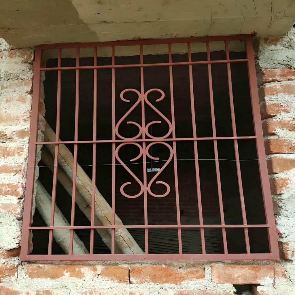 توضیحات حفاظ پنجره در فیروزکوه
