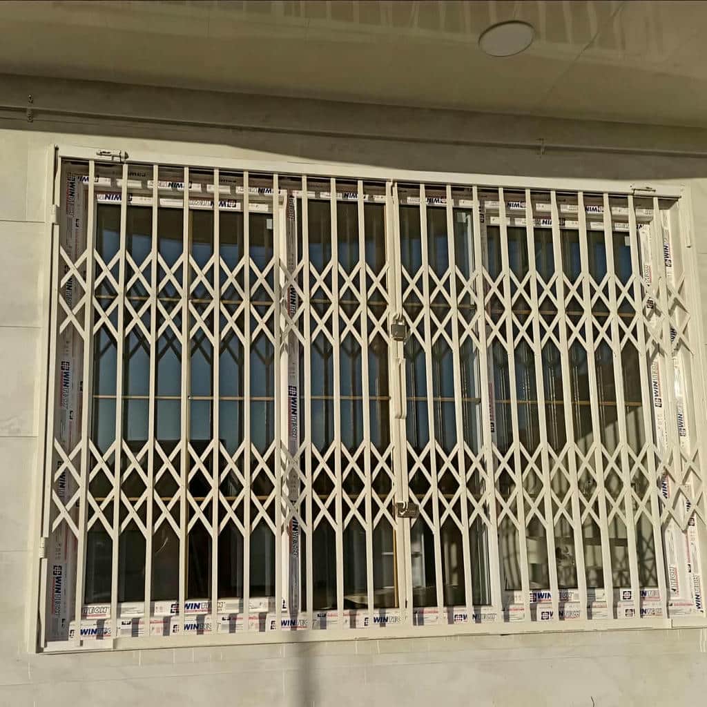 قیمت حفاظ پنجره مربعی در فشم