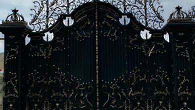 درب حیاط در نیشابور