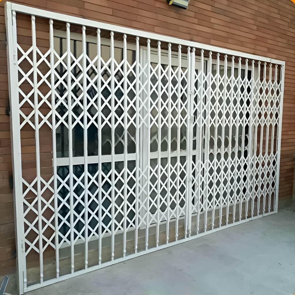 درب آکاردئونی استاندارد با ریل روان و تراز