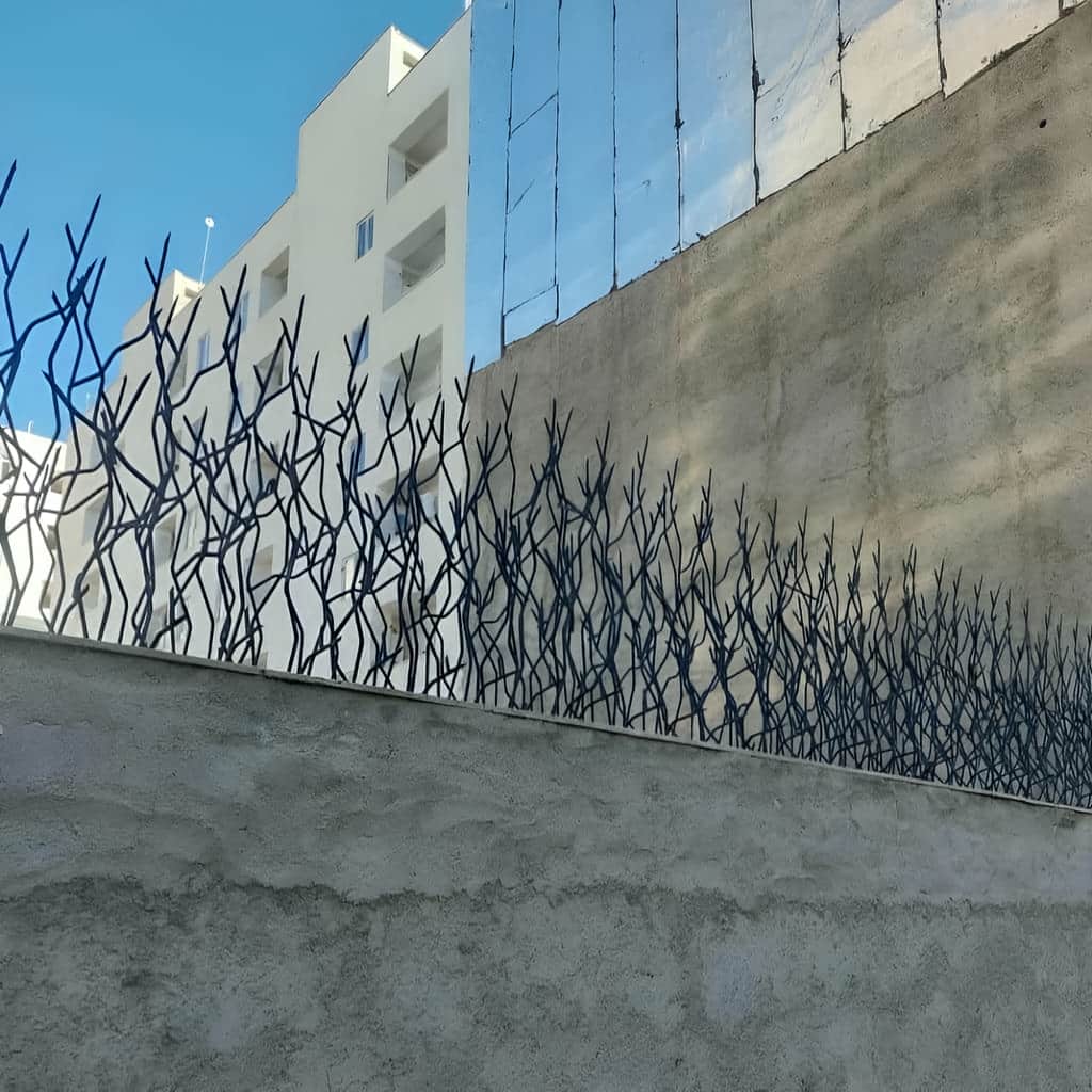 حفاظ شاخ گوزنی با ارتفاع مناسب دیوار